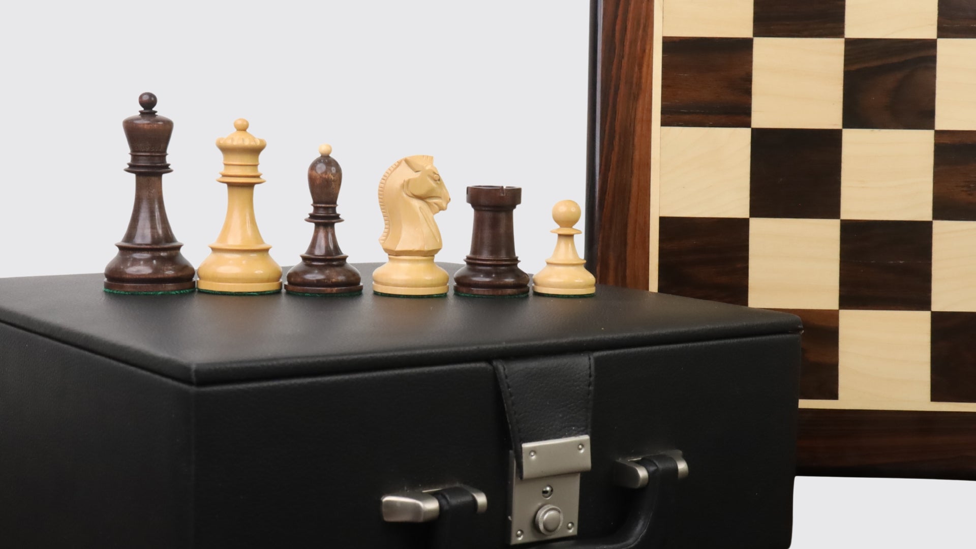 Dubrovnik Chess Set