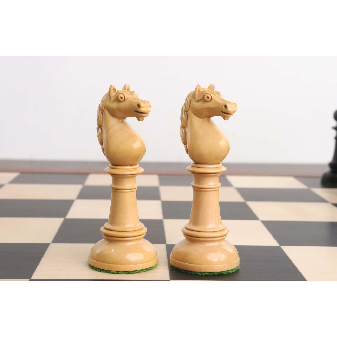 Edinburgh Northern Upright Pre-Staunton Chess Set Combo - Pieces in Ebonised Boxwood with Board and Box