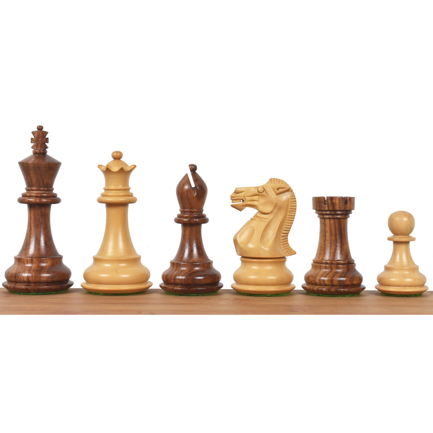 Luxury Borderless Wooden Chess Board with Staunton Chess Pieces