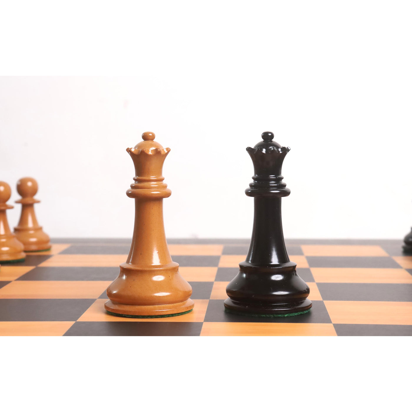 3.9" Lessing Staunton Chess Set - Pieces only - Natural Ebony Wood & Antiqued Lacquered Boxwood