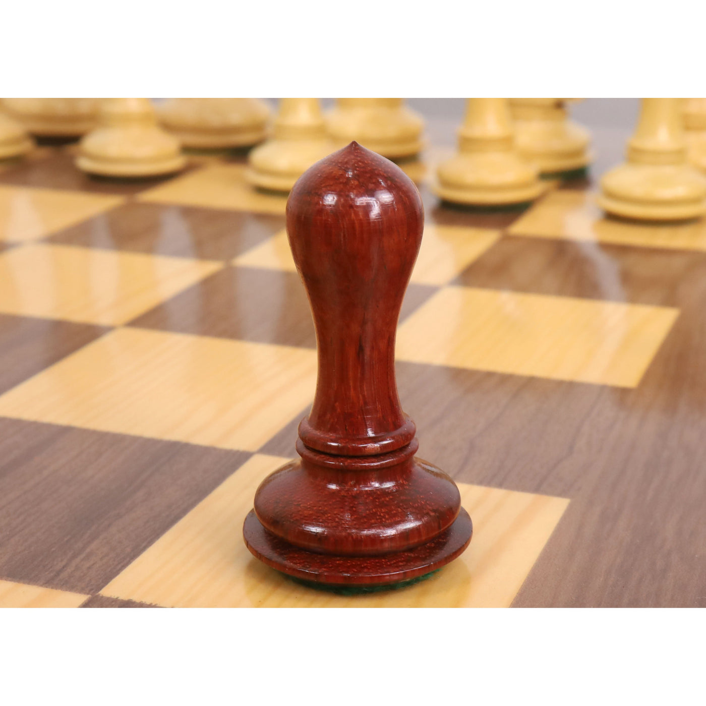 Slightly Imperfect 4.6" Avant Garde Luxury Staunton Chess Set - Chess Pieces Only - Bud Rosewood & Boxwood