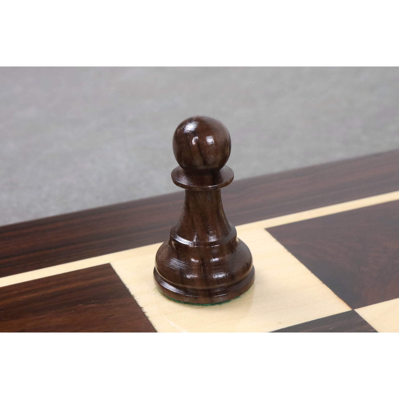 Leningrad Staunton Chess Set - Chess Pieces Only - Rosewood & Boxwood - 4" King