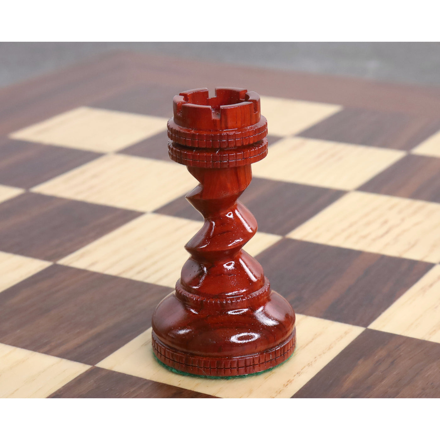 Slightly Imperfect 4.3" Grazing Knight Luxury Staunton Chess Set - Chess Pieces Only - Lacquered Bud Rosewood