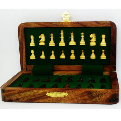Wooden Magnetic Chess set of 7" - Foam Slotting for Chess Pieces